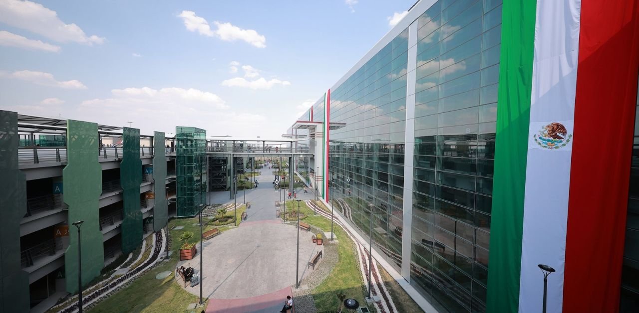 Aerocardal Airlines Corporate Office